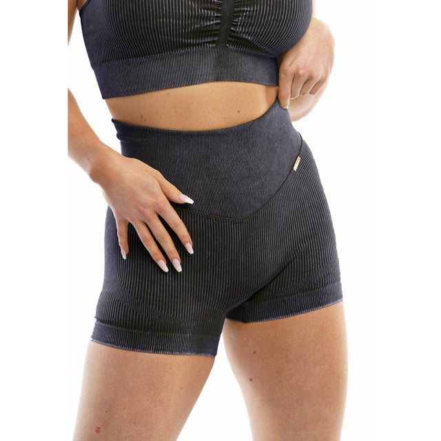 Talent Scrunch V Waist Shorts in Black