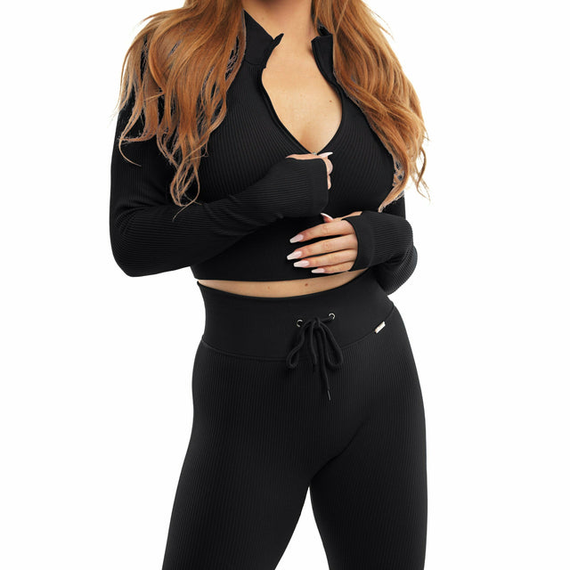 Victory Long-Sleeve Crop Top in Black